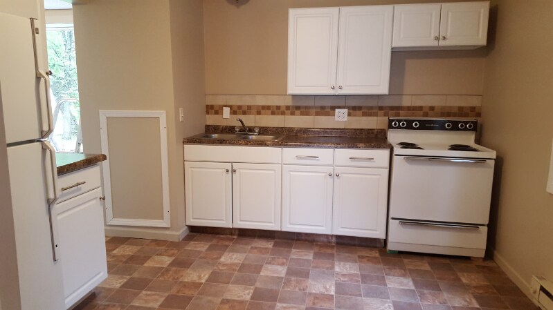 Foto principal - 421 Red Lake Blvd