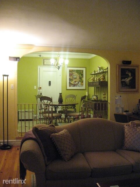 Foto del edificio - 1 br, 1 bath Apartment - 3220 Avenue H