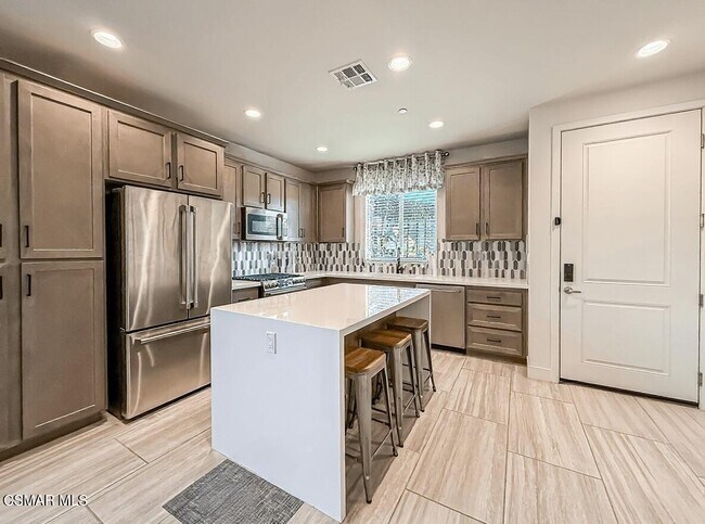 Foto del edificio - 2035 Pump House Ln