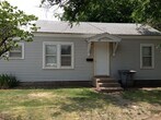Primary Photo - 406 N Bismark Ave