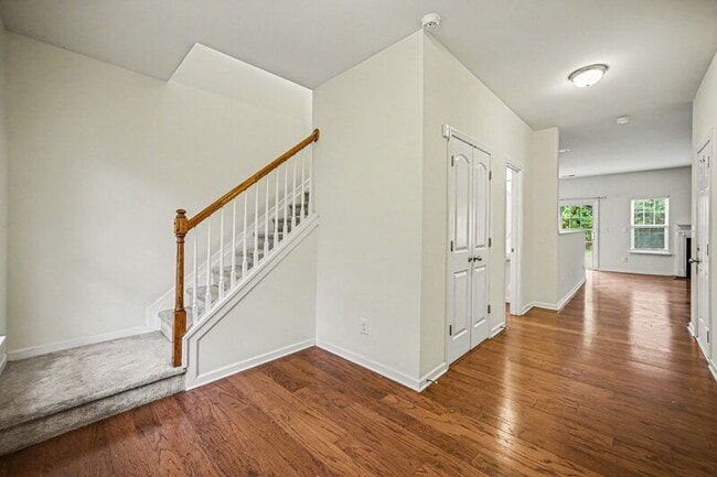 Building Photo - 10405 Bunclody Dr