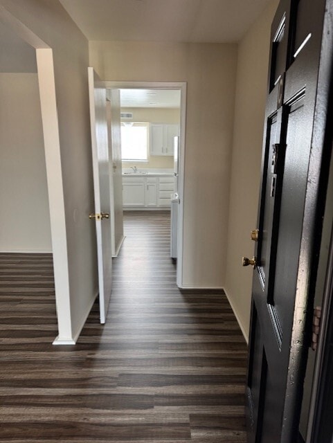 Building Photo - Pickwick Apartments
