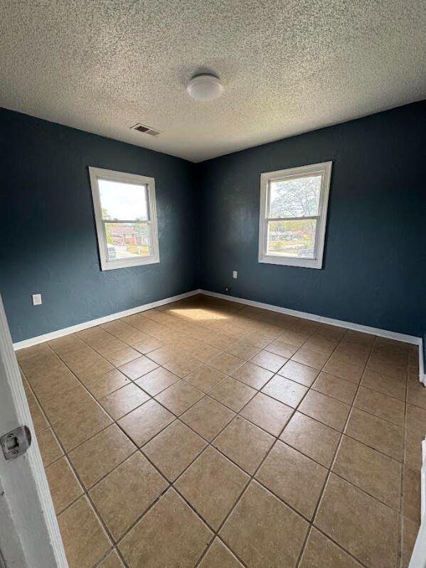 Foto del edificio - 294 W Wood St