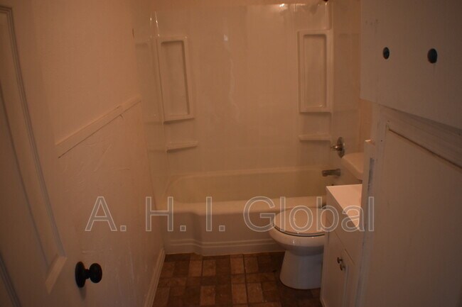 Foto del edificio - 1916 S Seminole St