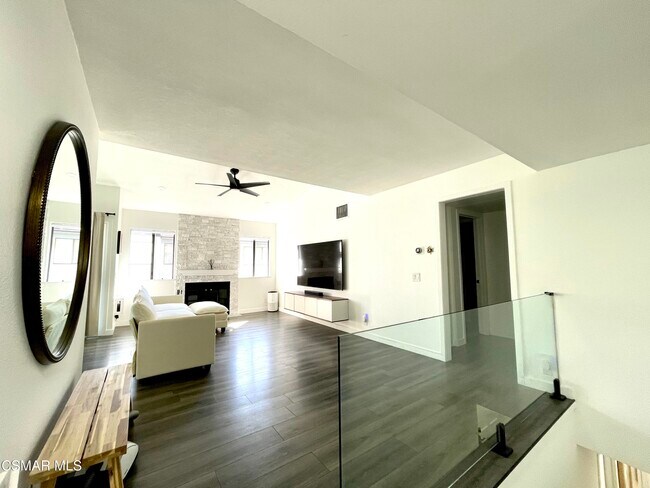 Foto del edificio - 6524 Stoney View Ln