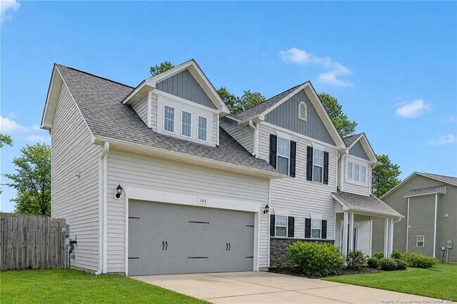 Foto del edificio - 143 Ledgebrook Ln