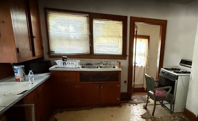 Foto del edificio - 1505 N Monroe St