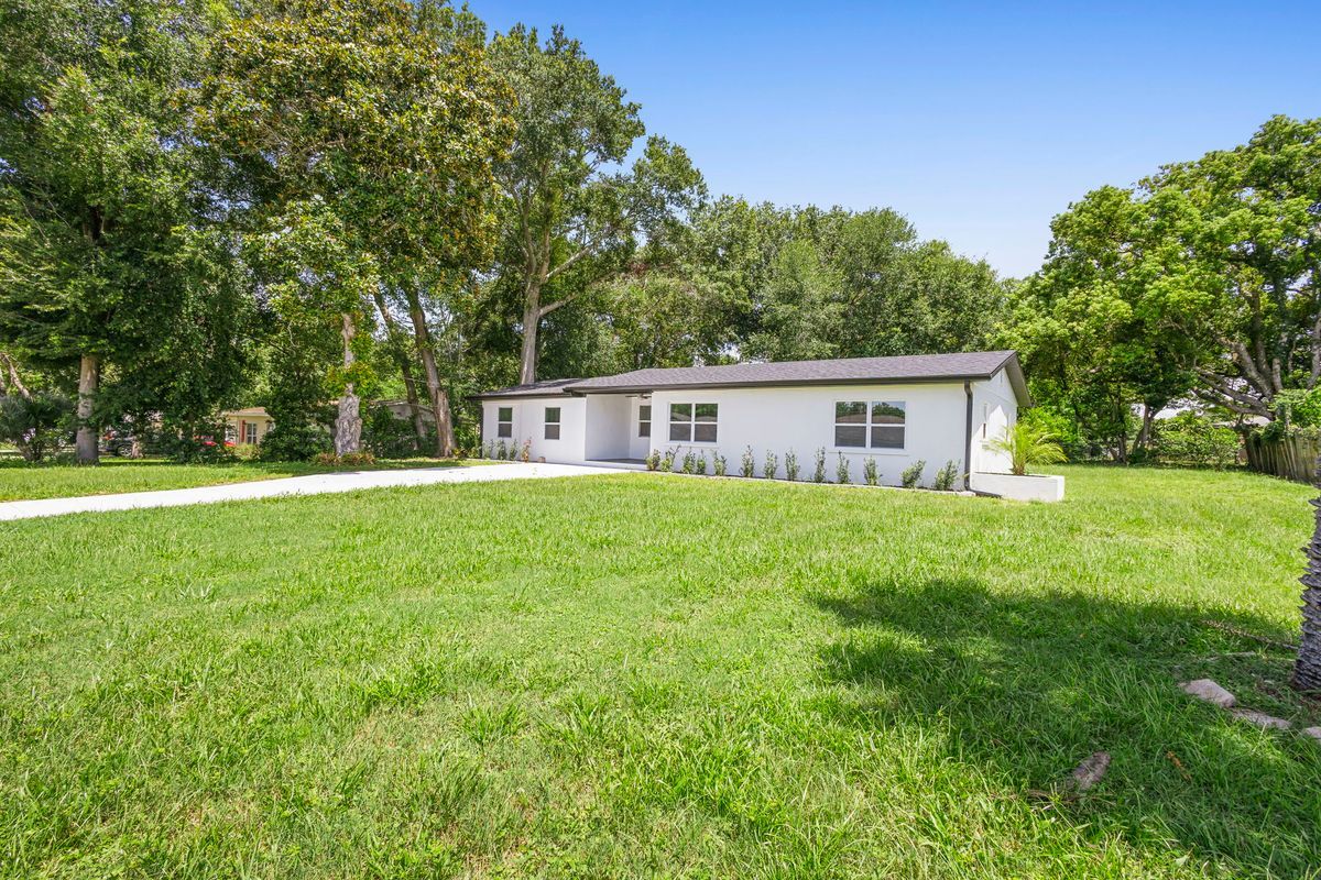 Foto principal - 50 Community Dr