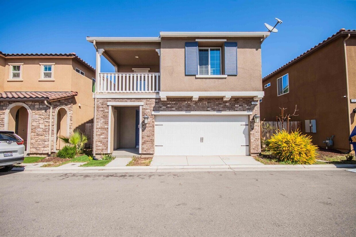 1247 Terrazo Way, Clovis, CA 93612 House Rental in Clovis, CA