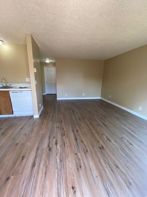 Foto del edificio - 4179 Market St NE