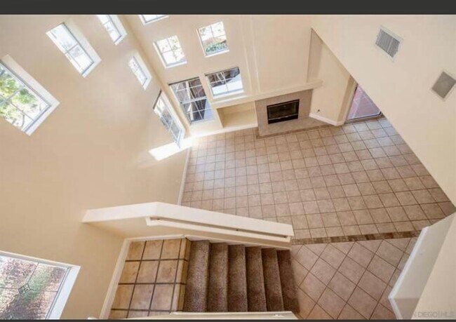 Building Photo - 1292 El Mercado Way