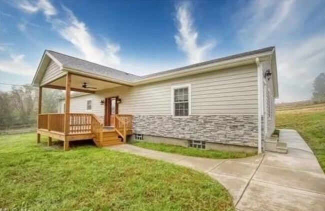 Foto del edificio - 1635 Shadyside Rd