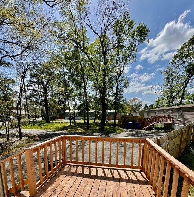 Foto del edificio - 24602 Clennie Needham Rd
