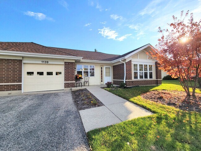 Foto del edificio - 1137 Arbor Cir