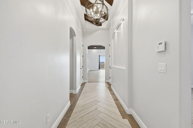 Building Photo - 219 Emerald Brass