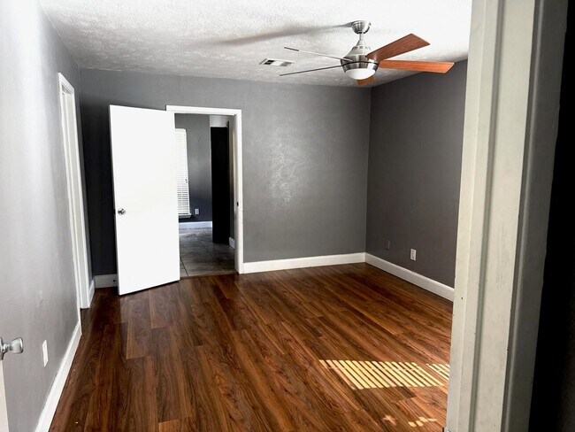 Foto del edificio - 22726 Melham Ln