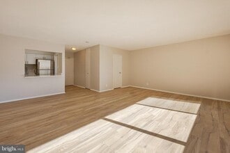 Building Photo - 5500 Friendship Blvd