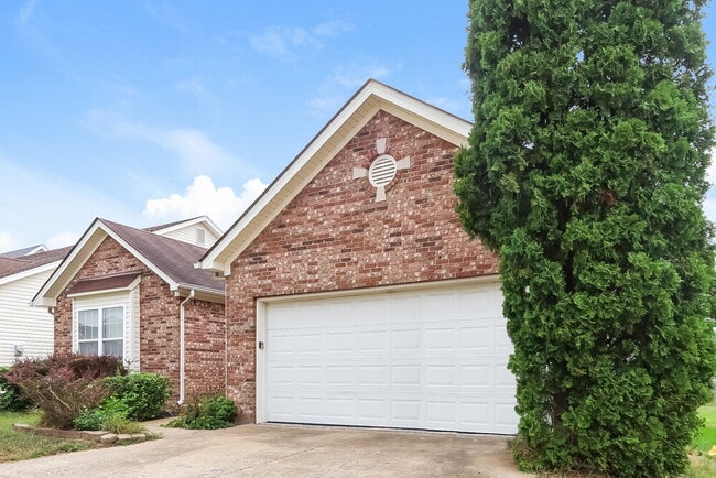 Foto del edificio - 8008 Grandmeadow Ln