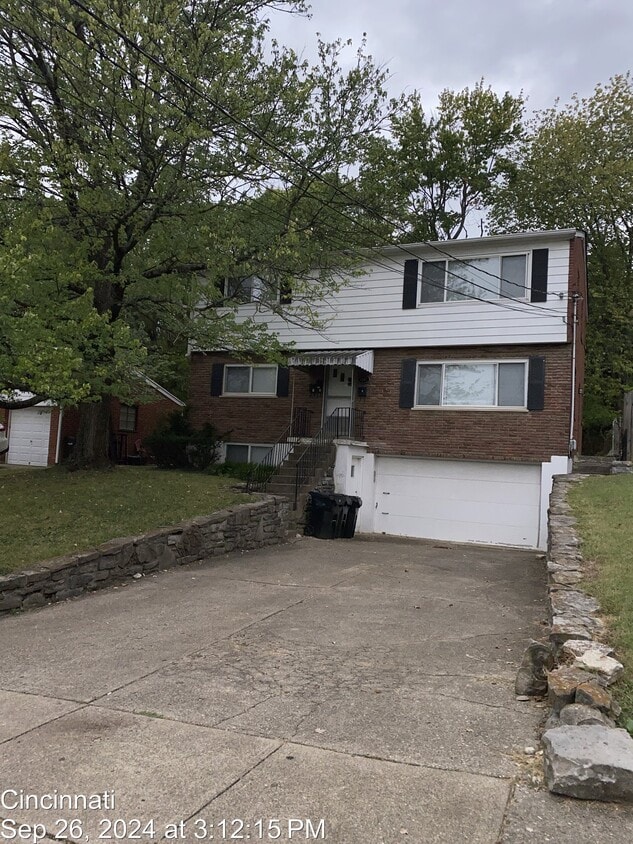 Photo - 4947 Charlemar Dr (Cincinnati, OH)