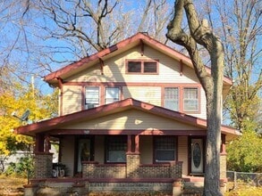 Building Photo - 514 Bernard Ave