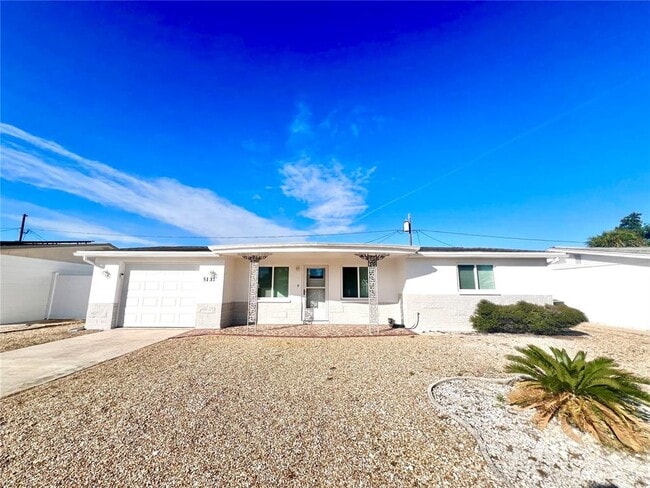 Building Photo - 5137 Cicero Dr