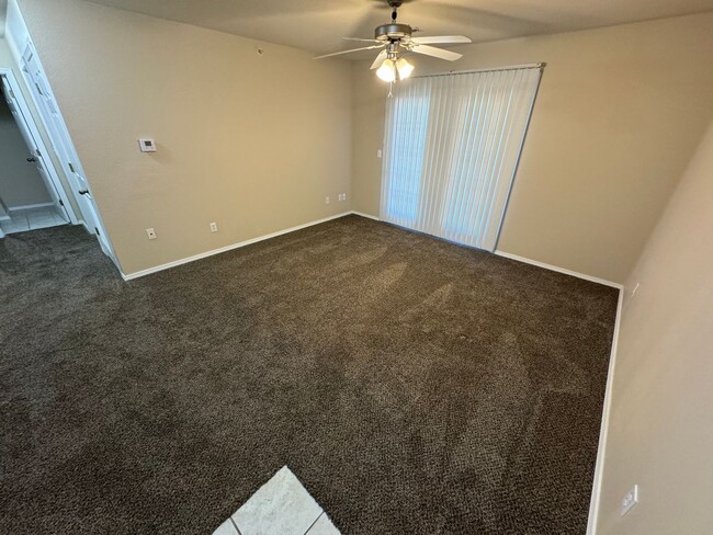 Building Photo - Clifton Heights Apartments - 1 Bedroom 1 b...