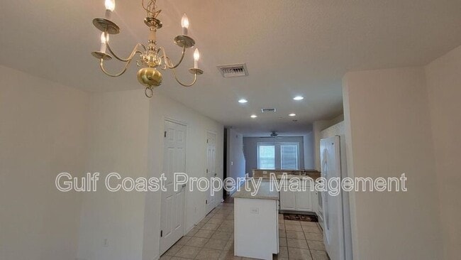 Building Photo - 8823 White Sage Loop