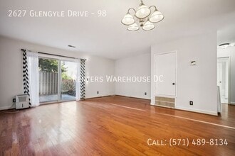 Building Photo - 2627 Glengyle Dr