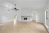 Foto principal - 6531 Vanlynn Ln