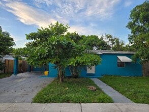 Building Photo - 629 Troy Blvd