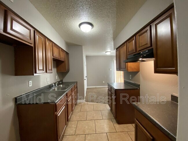 Foto del edificio - 4965 Shelter Cove