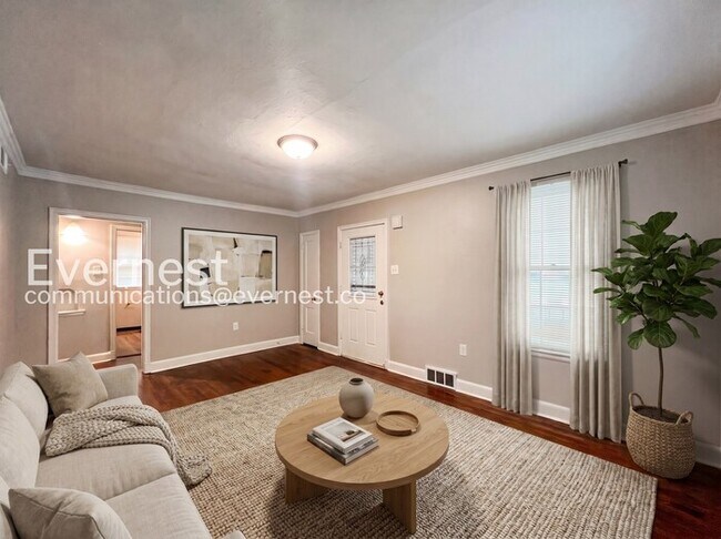 Foto del edificio - 905 Parkhaven Ln
