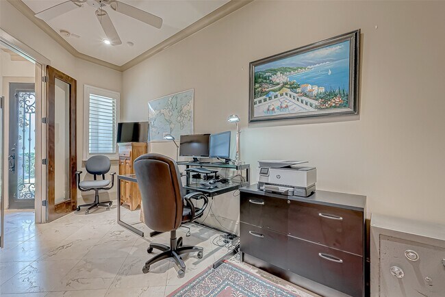 Foto del edificio - 311 Calle Sevilla Pl