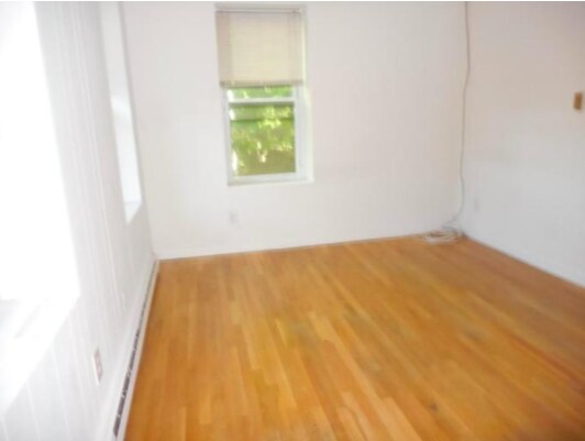 Foto del edificio - 199 Strathmore Rd