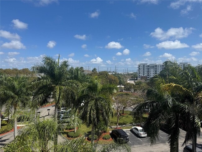 Foto del edificio - 10720 NW 66th St