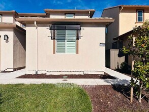 Building Photo - 4098 Azul Way
