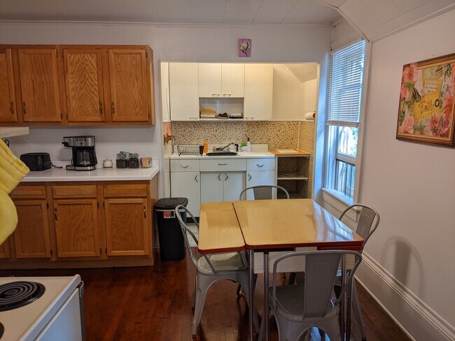 Foto del edificio - 214 8th St