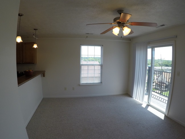 Living room with balcony - 140 S Salisbury St