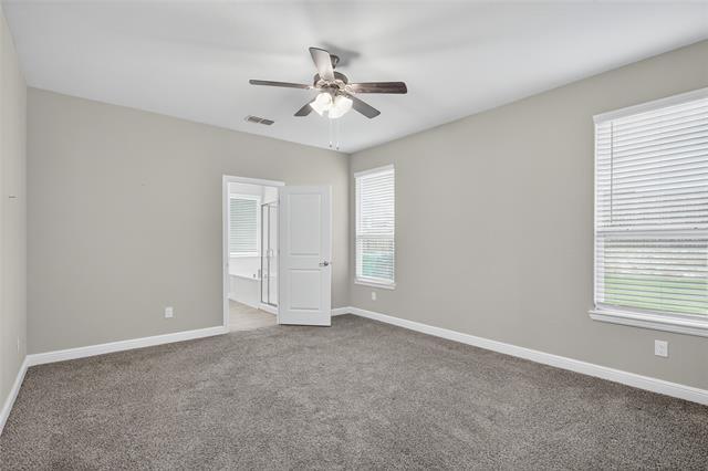 Foto del edificio - 5401 Cypress Pt Dr