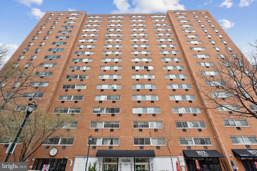 Foto principal - 2101-17 Chestnut St