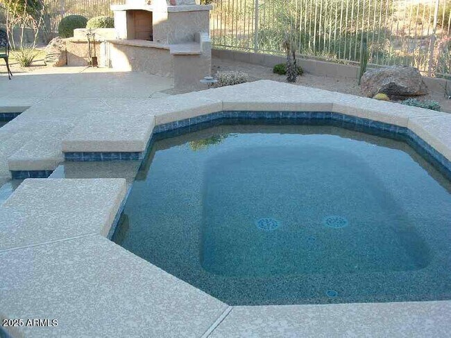 Foto del edificio - 17654 W Willow Dr