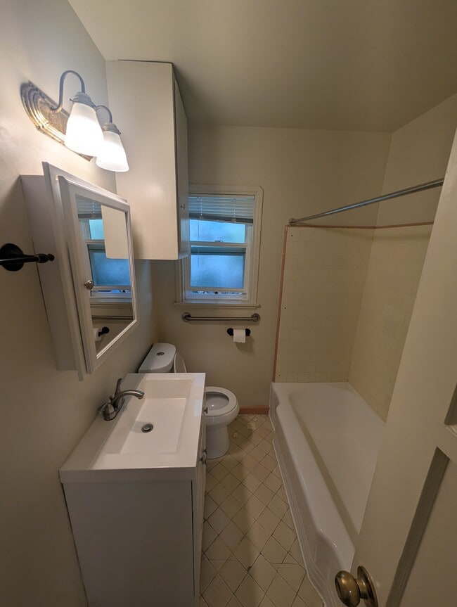 Building Photo - 7026 Flight Ave