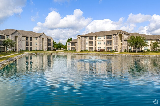 Building Photo - Belmere Luxury Apartments