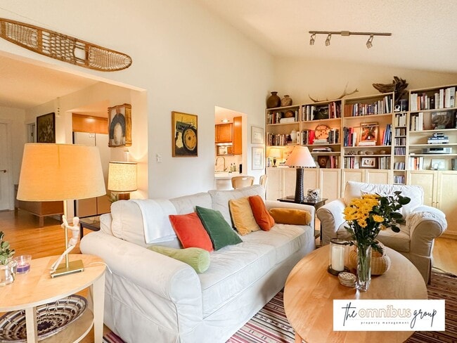 Furnished Rental in Boulder! - Furnished Rental in Boulder! House