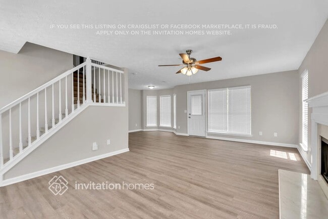 Building Photo - 4022 Robin Cir