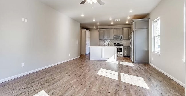 Building Photo - Brand New Modern 2nd Level, 3 bedrooms, 3 full bath