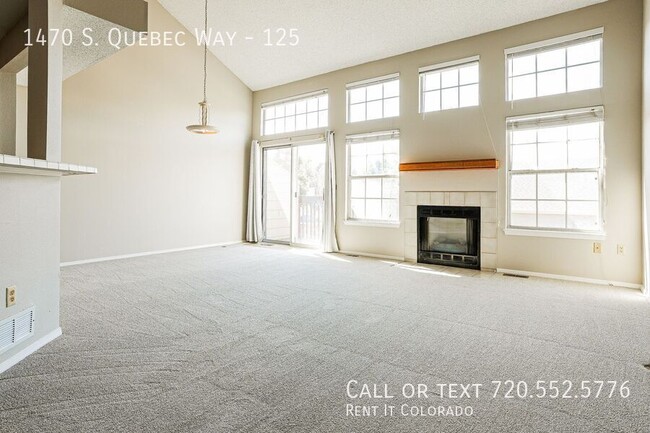 Photo - 1470 S Quebec Way House