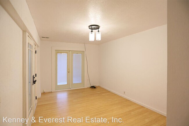 Building Photo - 3 br, 1 bath House - 727 Peralta Avenue