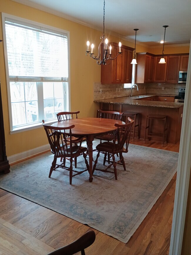 Building Photo - 2029 Sumter Landing Cir
