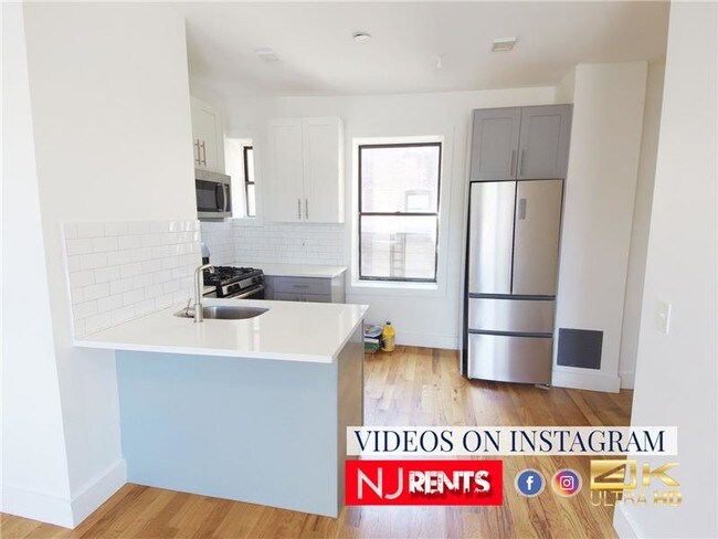 Foto del edificio - 168 Clinton Ave